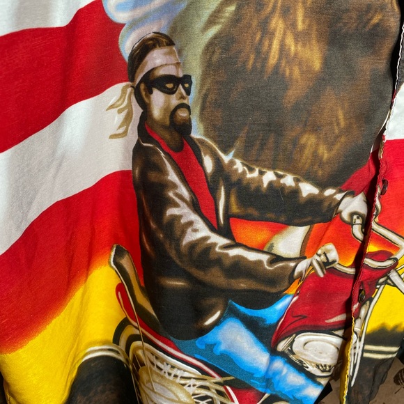 Club Shirt
Steve and Barry
Men’s graphic buttondown shirt big man size XXXL - Picture 8 of 10